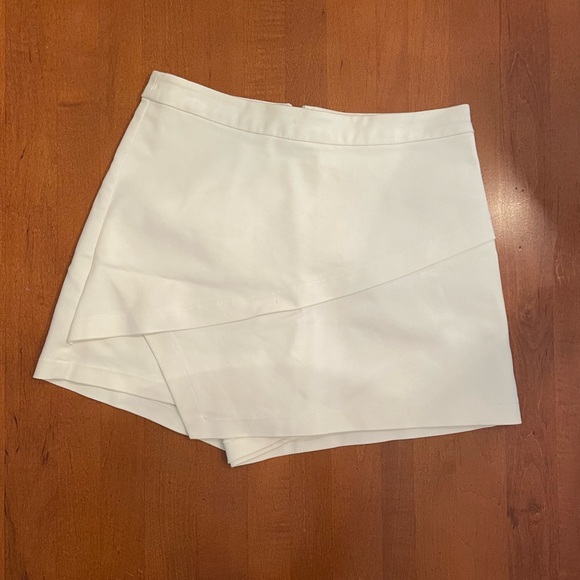 Gianni Bini Envelope Skirt - Picture 3 of 5